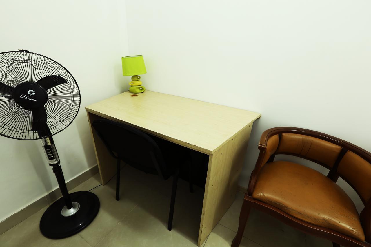 Byron Hostel Ереван Экстерьер фото