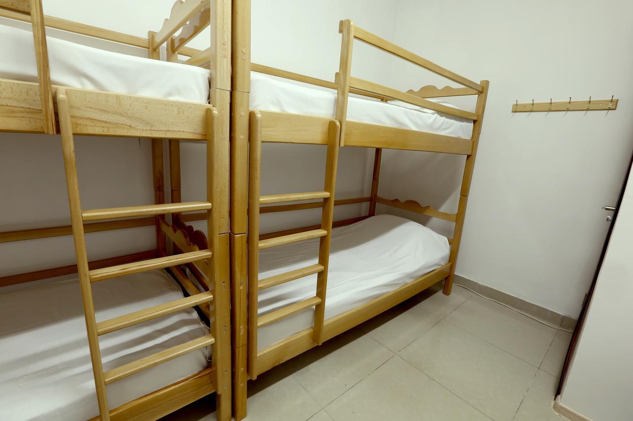 Byron Hostel Ереван Экстерьер фото